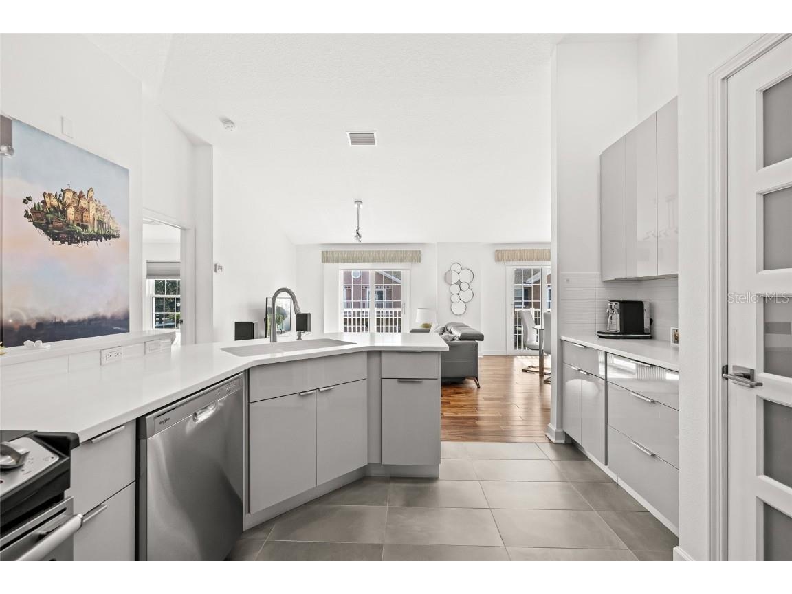 503 51st Avenue N Saint Petersburg FL 33703 TB8445205 image13