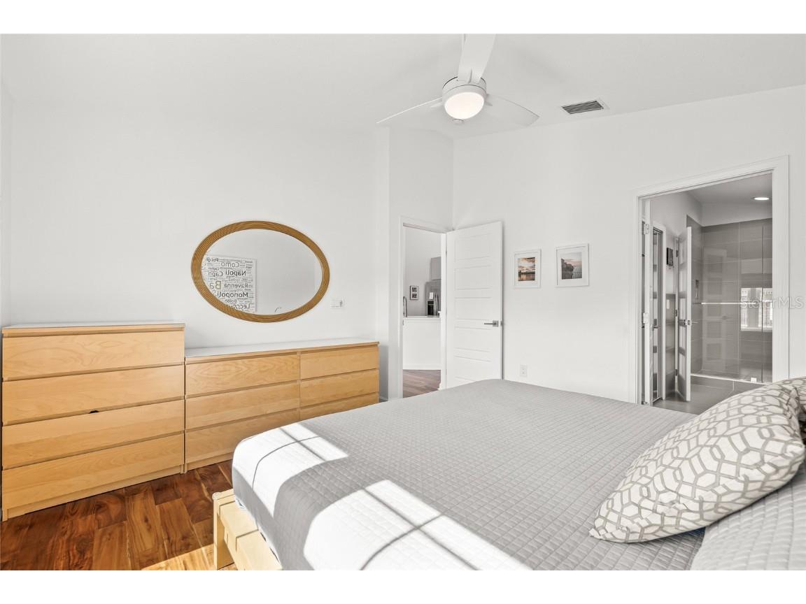 503 51st Avenue N Saint Petersburg FL 33703 TB8445205 image16