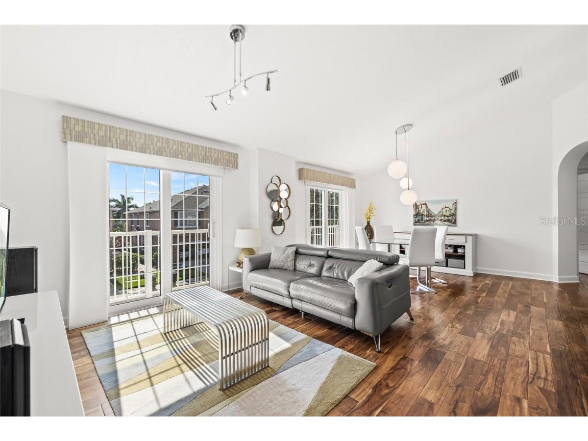 503 51st Avenue N Saint Petersburg FL 33703 TB8445205 image2