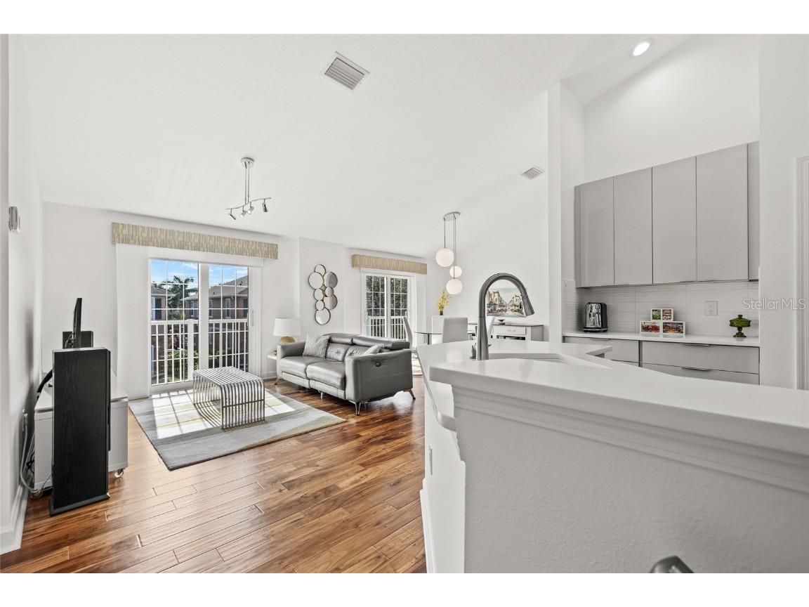 503 51st Avenue N Saint Petersburg FL 33703 TB8445205 image8