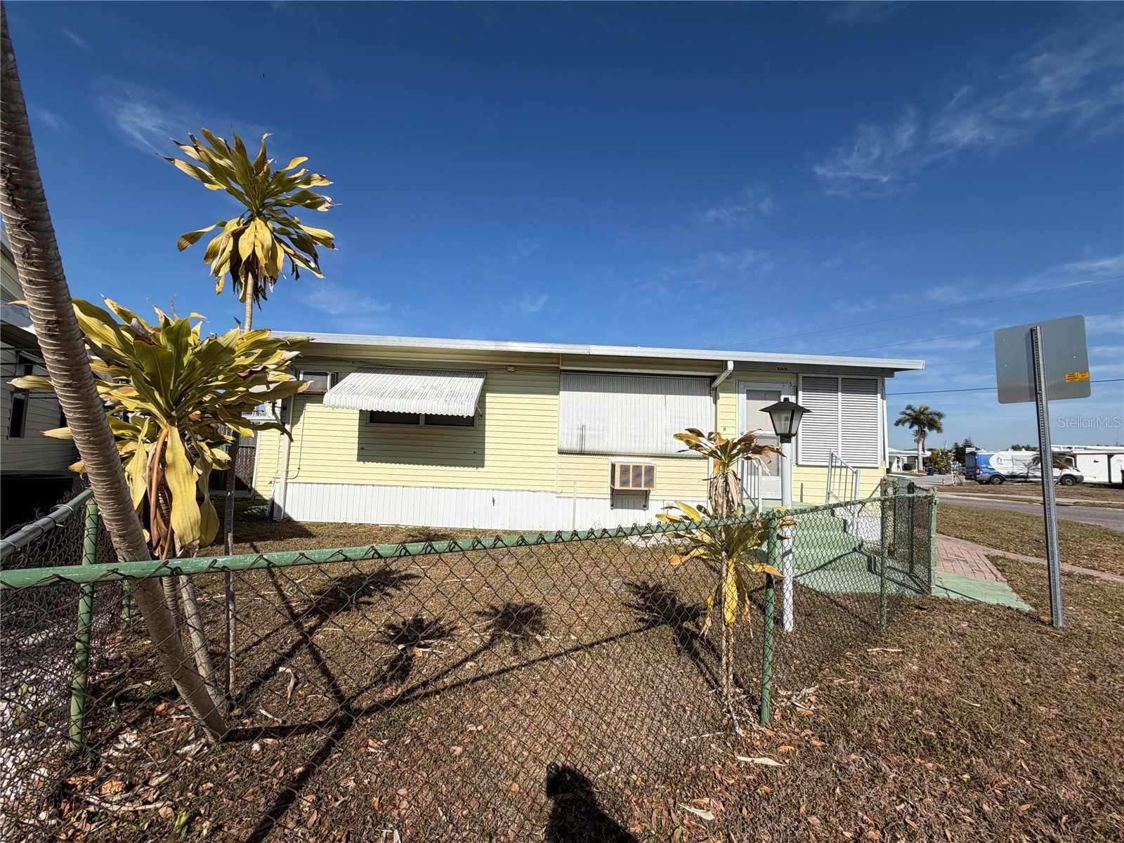 503 51st Avenue Plaza W Bradenton FL 34207 O6414637 image3