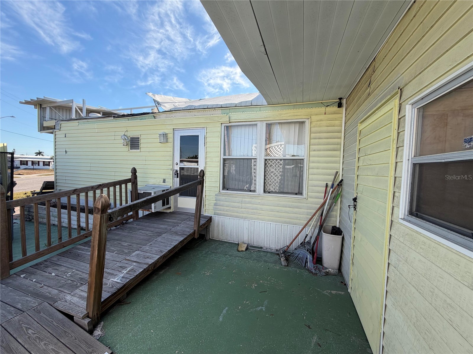 503 51st Avenue Plaza W Bradenton FL 34207 O6414637 image5