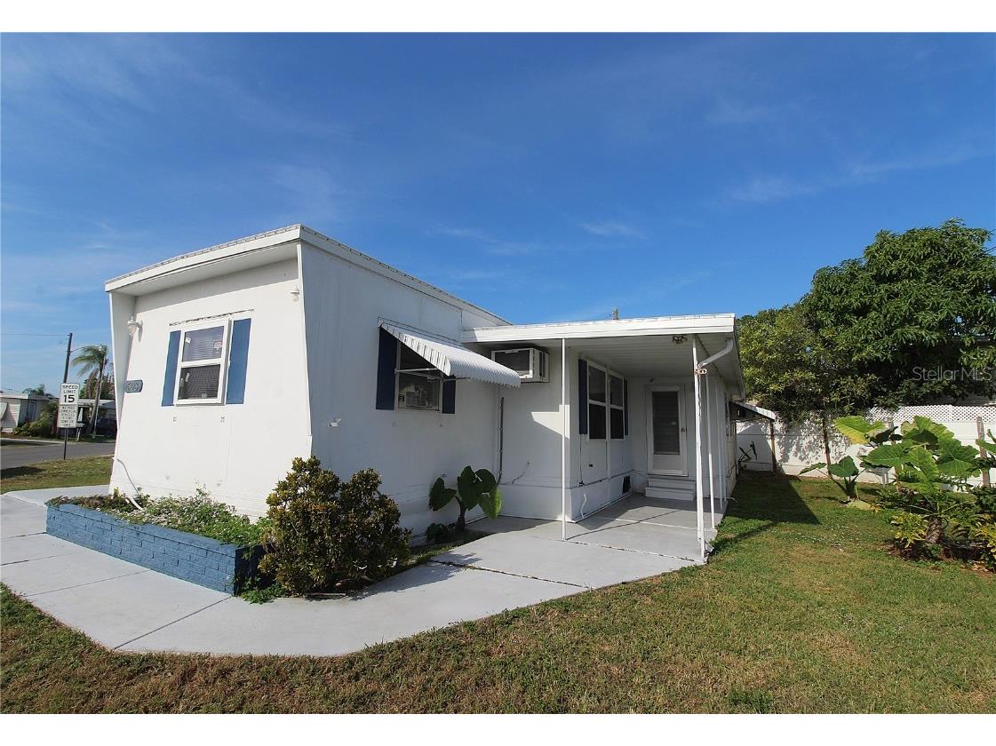 503 51st Avenue W #503 Bradenton FL 34207 A4675602 image1