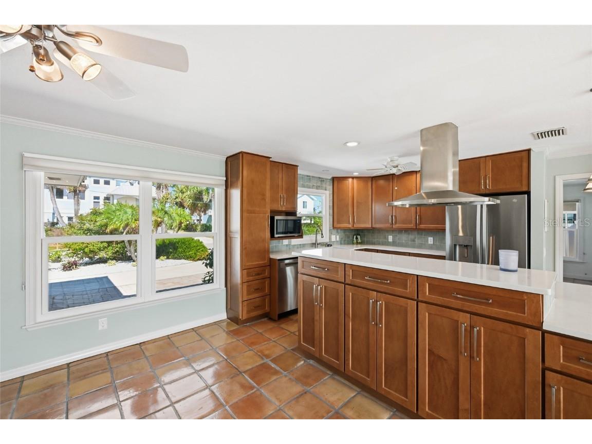 503 65th Street Holmes Beach FL 34217 A4671257 image12