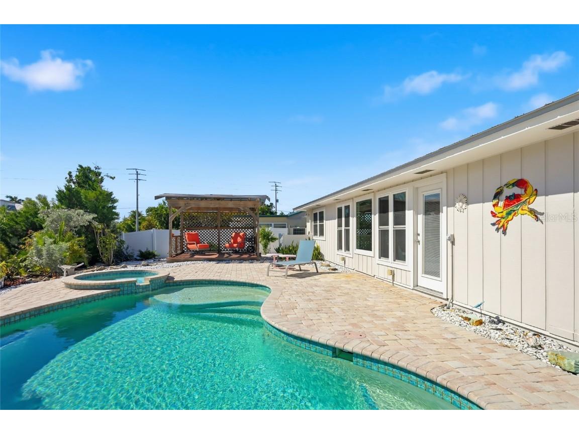 503 65th Street Holmes Beach FL 34217 A4671257 image36