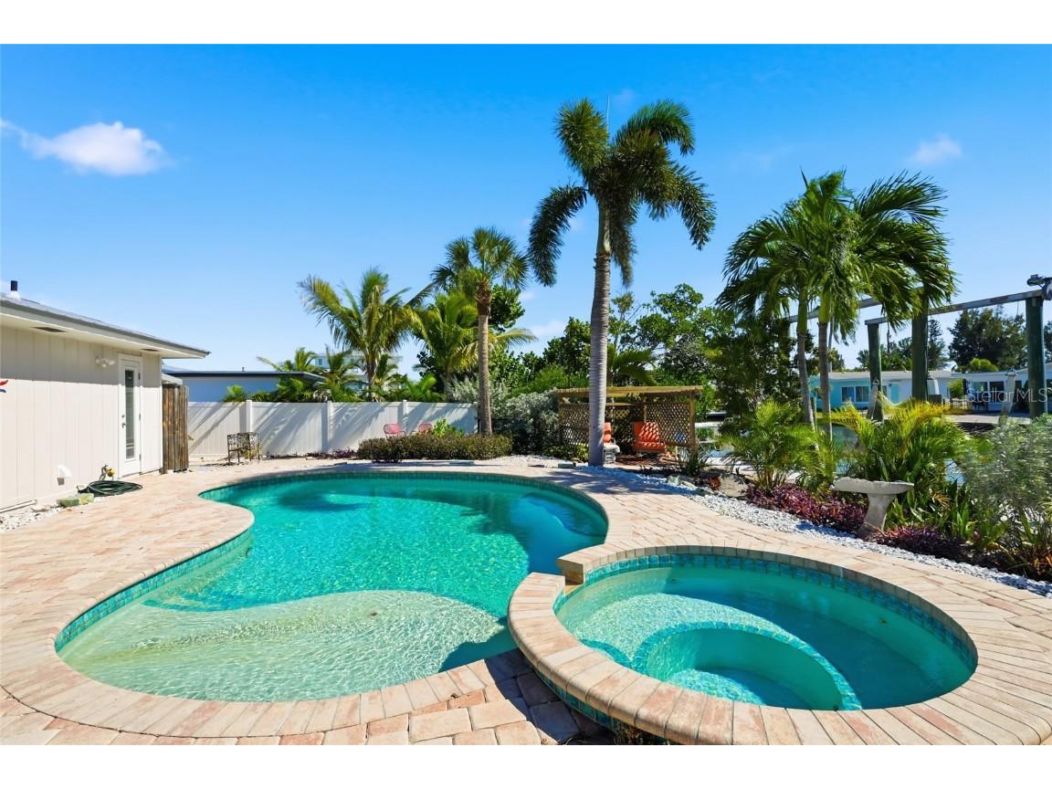 503 65th Street Holmes Beach FL 34217 A4671257 image39