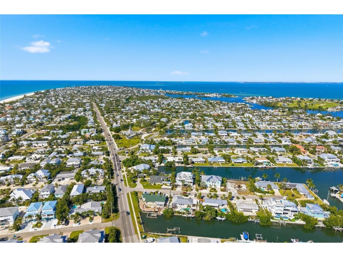 503 65th Street Holmes Beach FL 34217 A4671257 image6