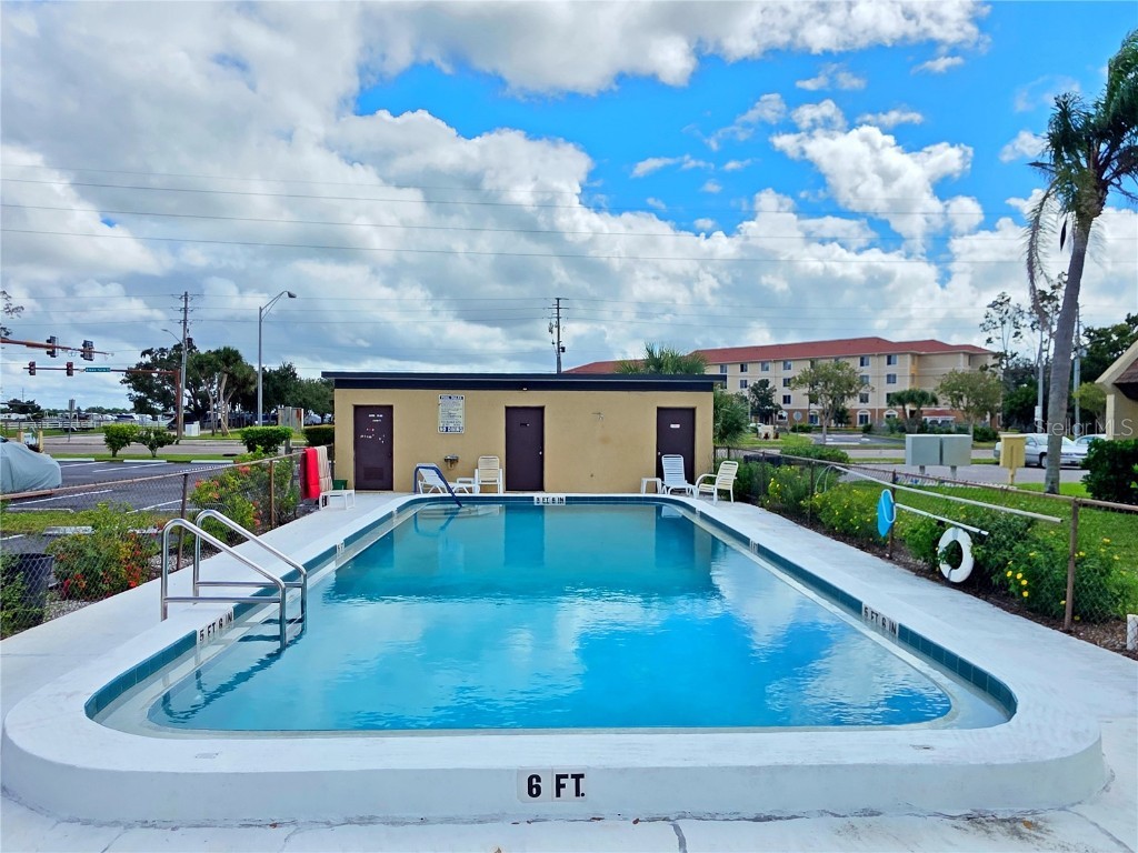 503 Albee Farm Road #B1 Venice FL 34285 A4670991 image26