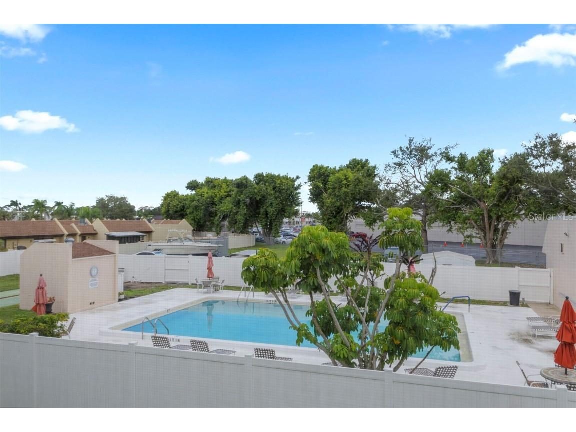 503 Albee Farm Road #B16 Venice FL 34285 A4663520 image17