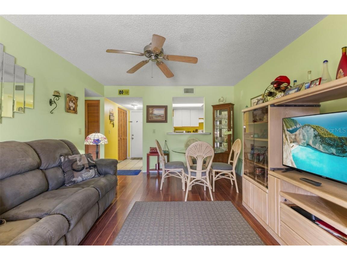 503 Albee Farm Road #B16 Venice FL 34285 A4663520 image2