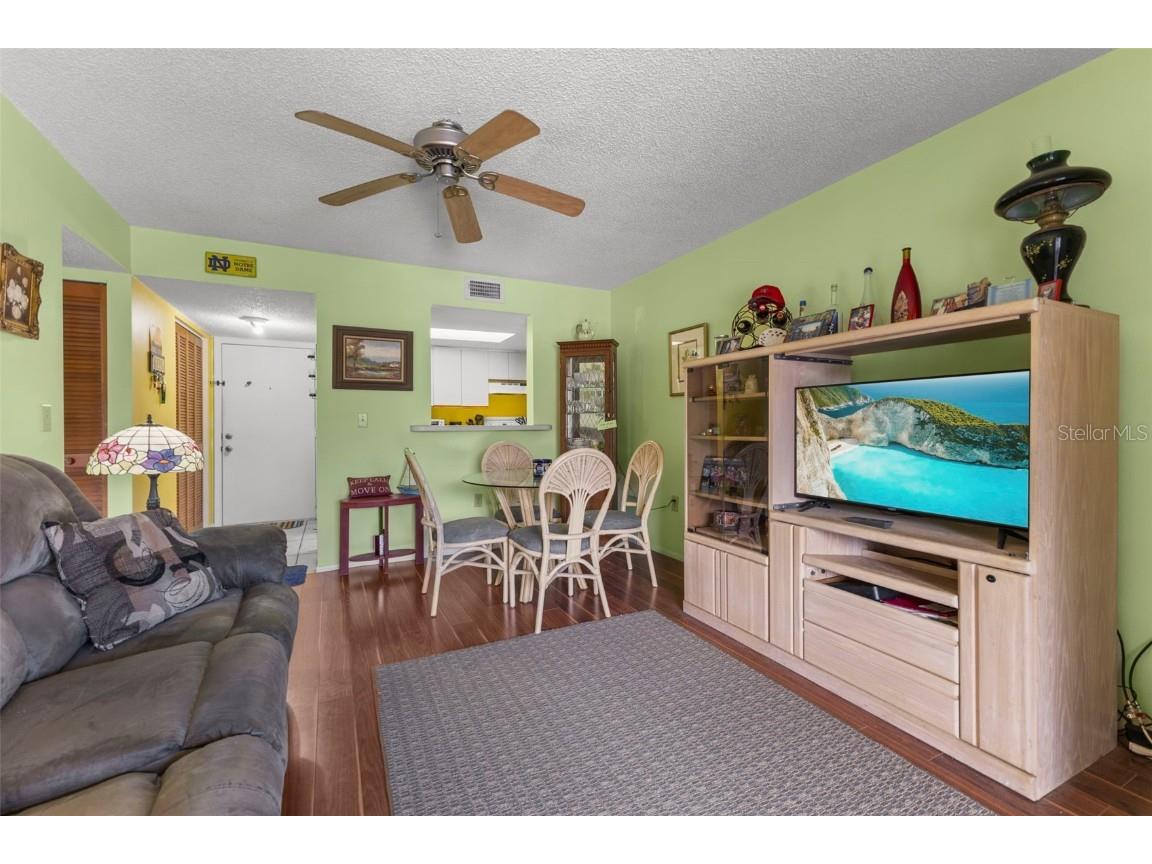 503 Albee Farm Road #B16 Venice FL 34285 A4663520 image4