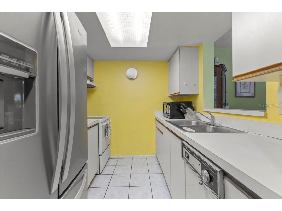 503 Albee Farm Road #B16 Venice FL 34285 A4663520 image7