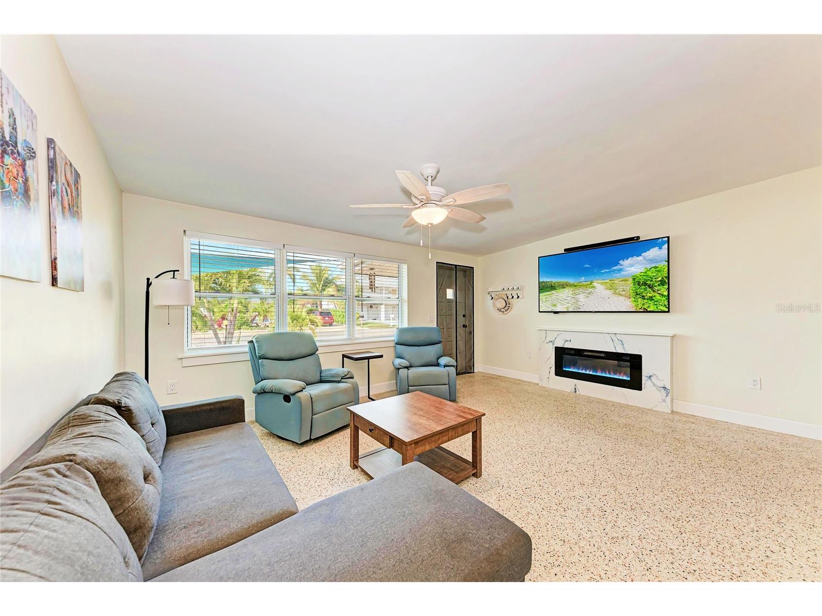 503 Bayview Drive Holmes Beach FL 34217 A4676121 image10