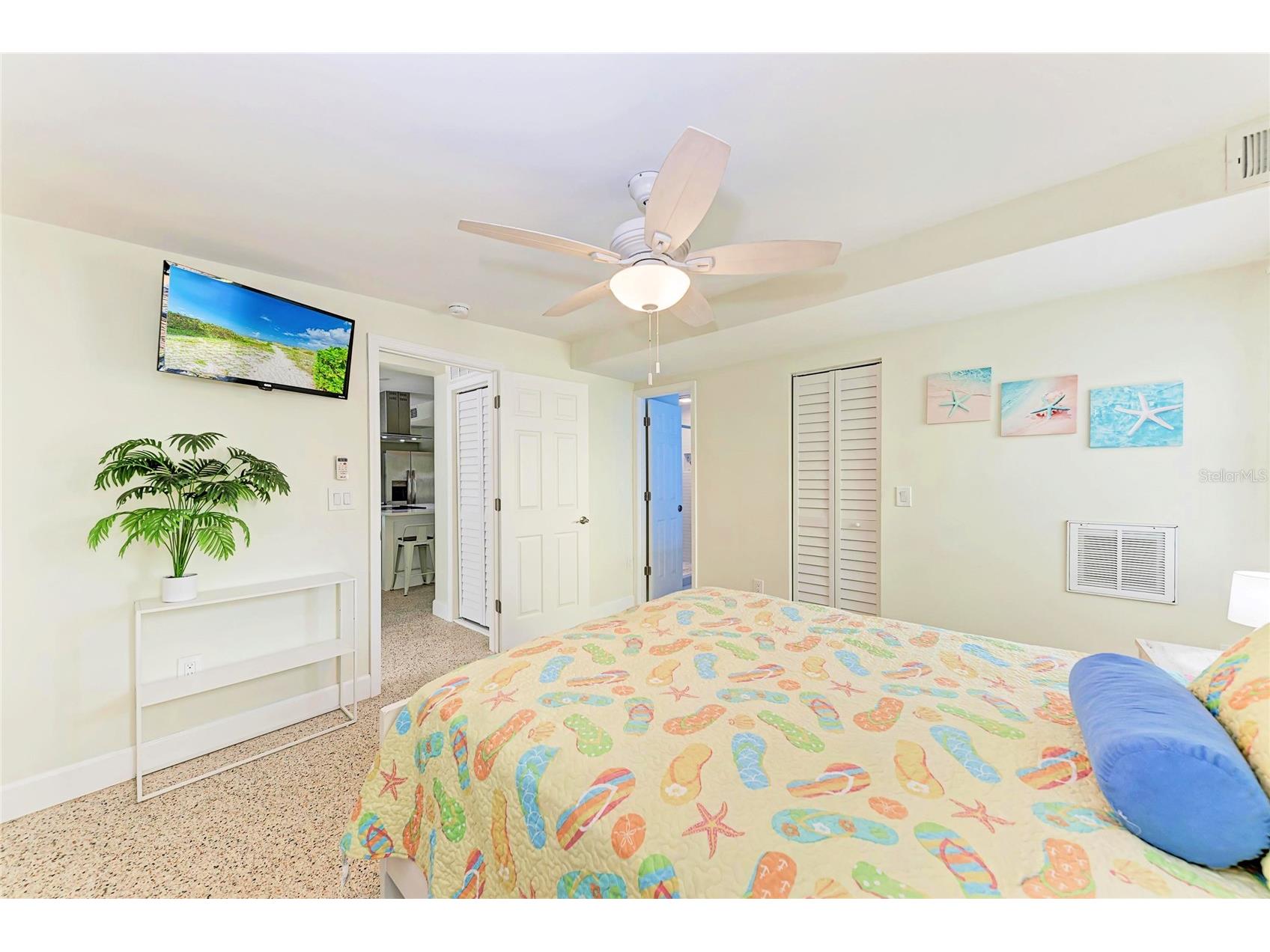 503 Bayview Drive Holmes Beach FL 34217 A4676121 image21