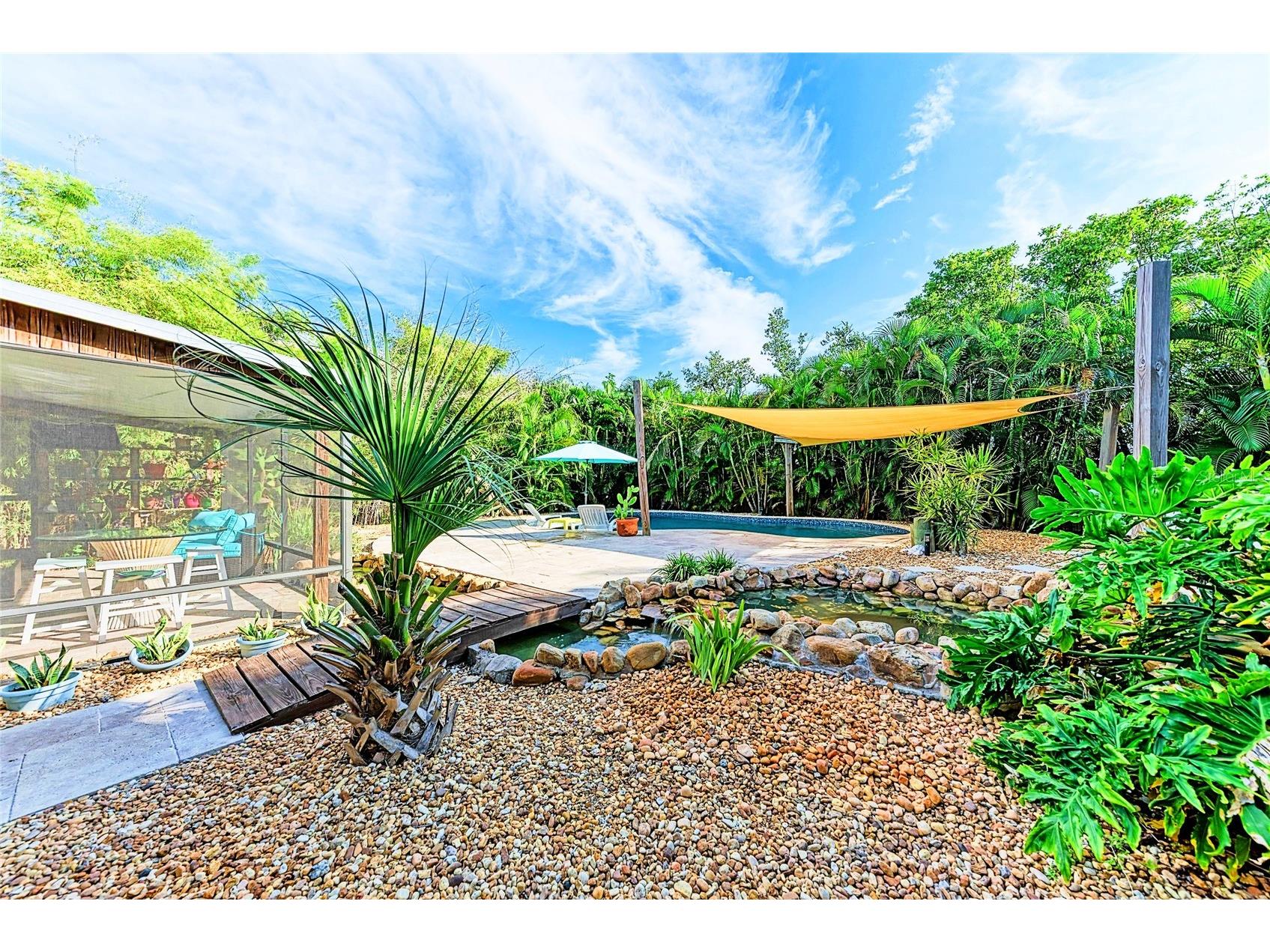 503 Bayview Drive Holmes Beach FL 34217 A4676121 image36