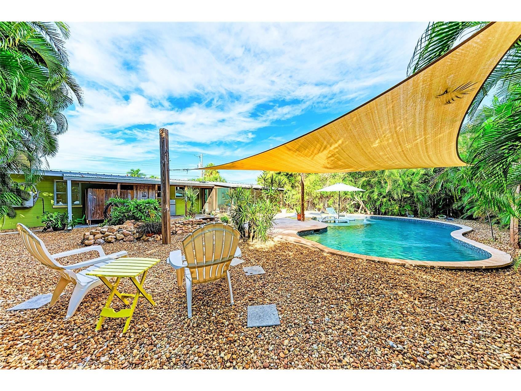 503 Bayview Drive Holmes Beach FL 34217 A4676121 image40