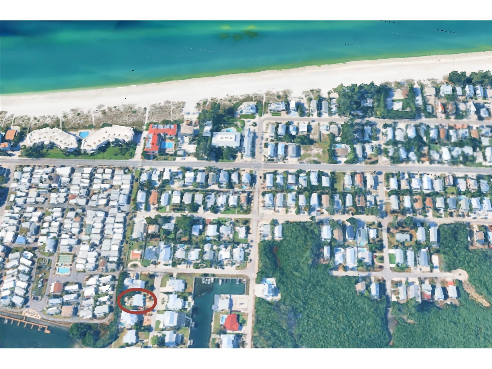 503 Bayview Drive Holmes Beach FL 34217 A4676121 image5