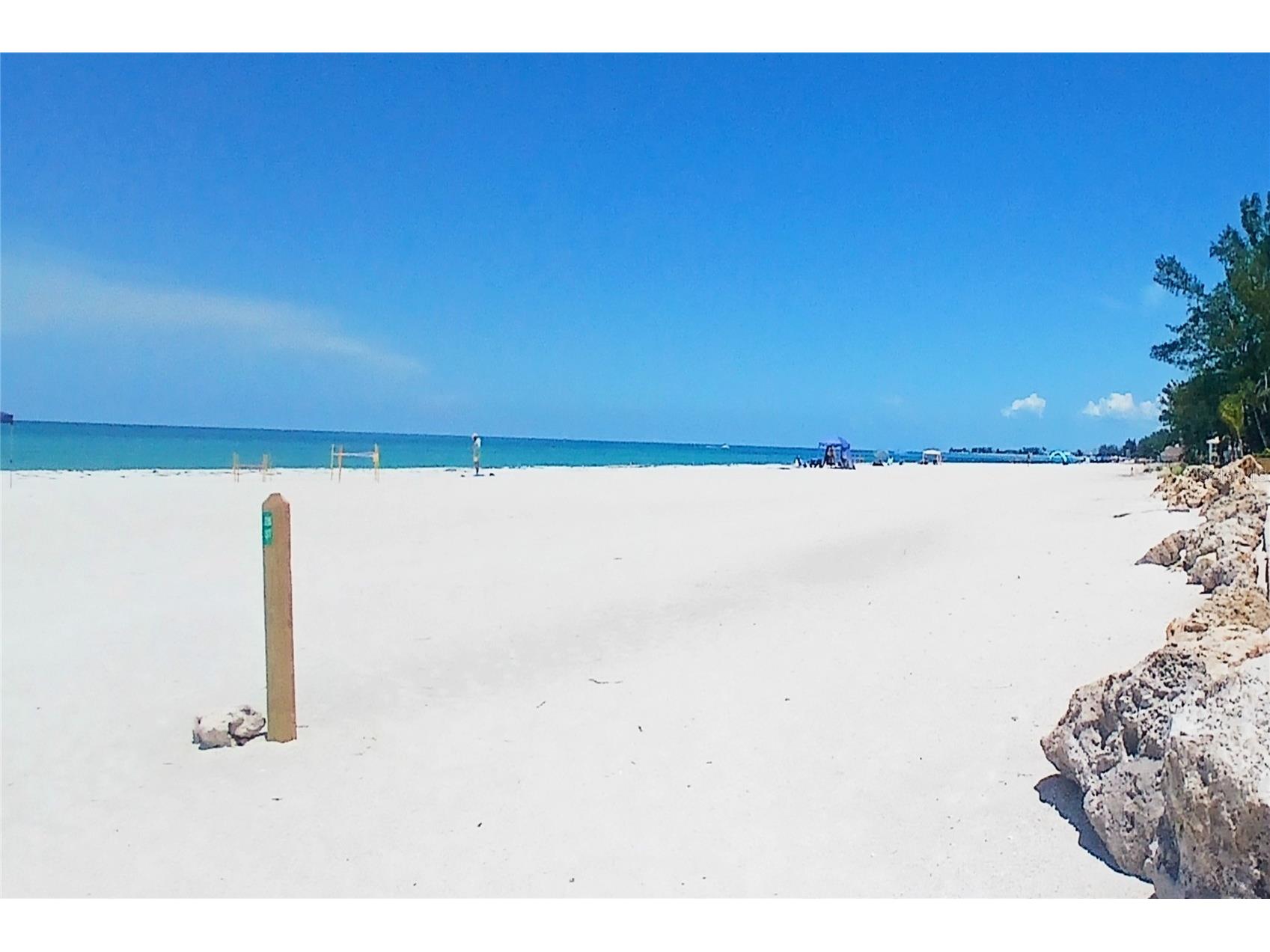 503 Bayview Drive Holmes Beach FL 34217 A4676121 image51