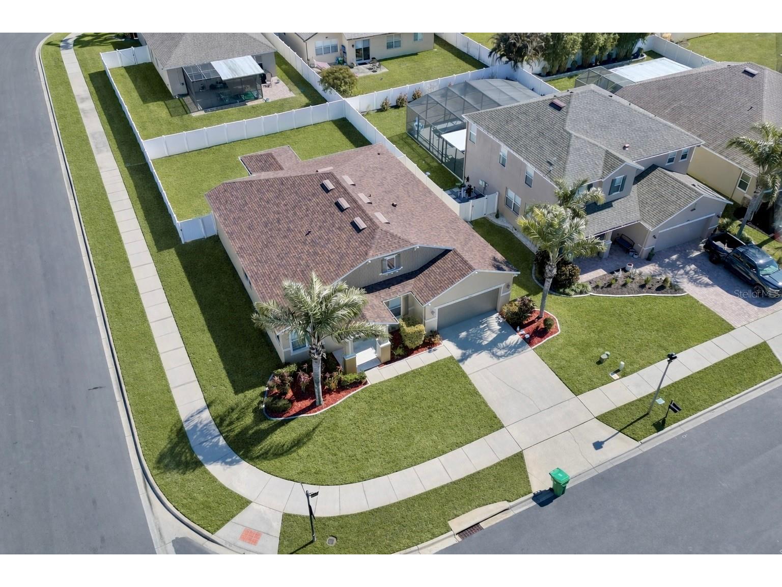 503 First Cape Coral Drive Winter Garden FL 34787 - BLACK LAKE & JOHN'S LAKE O6381166 image2