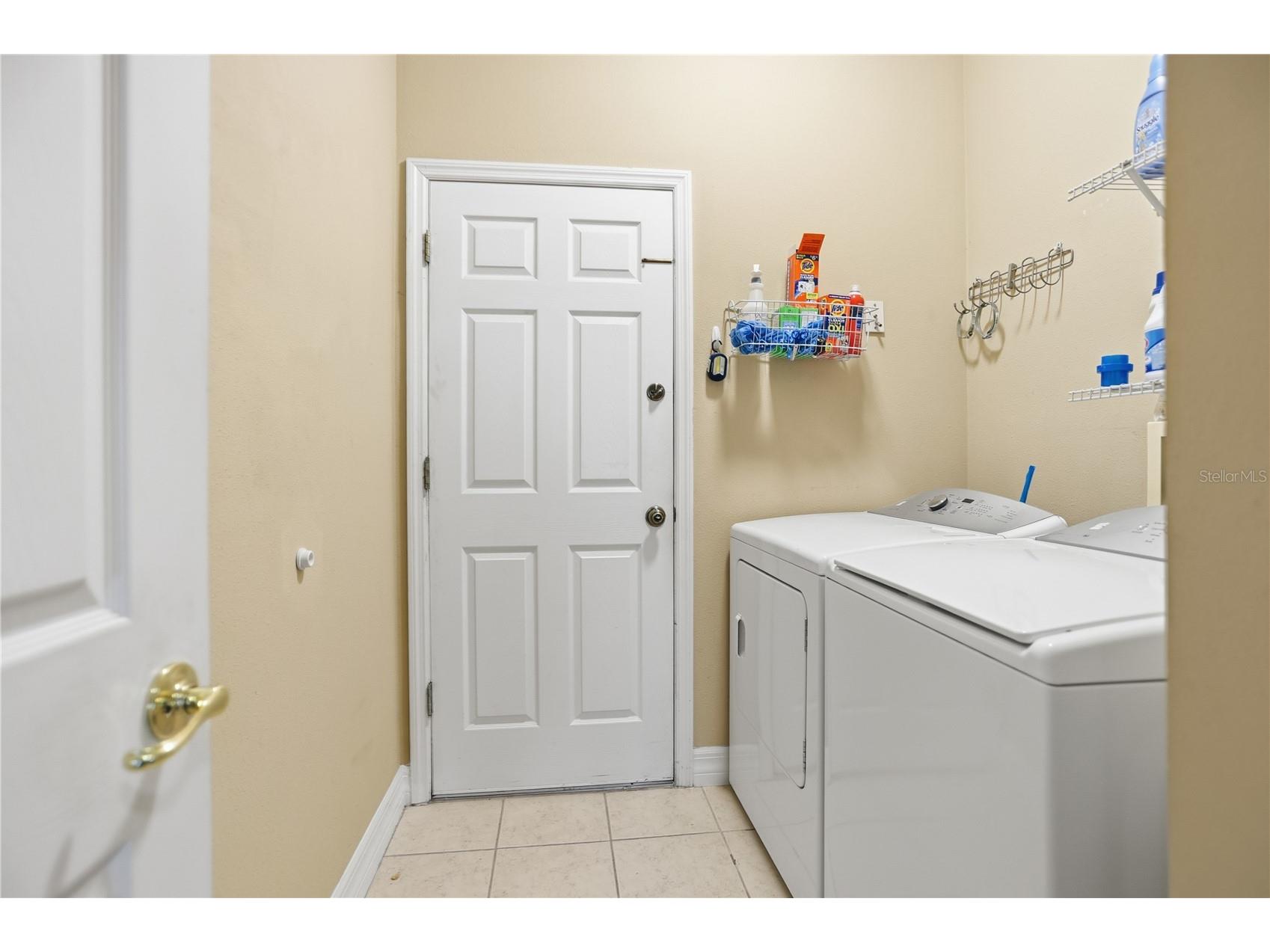 503 First Cape Coral Drive Winter Garden FL 34787 - BLACK LAKE & JOHN'S LAKE O6381166 image21