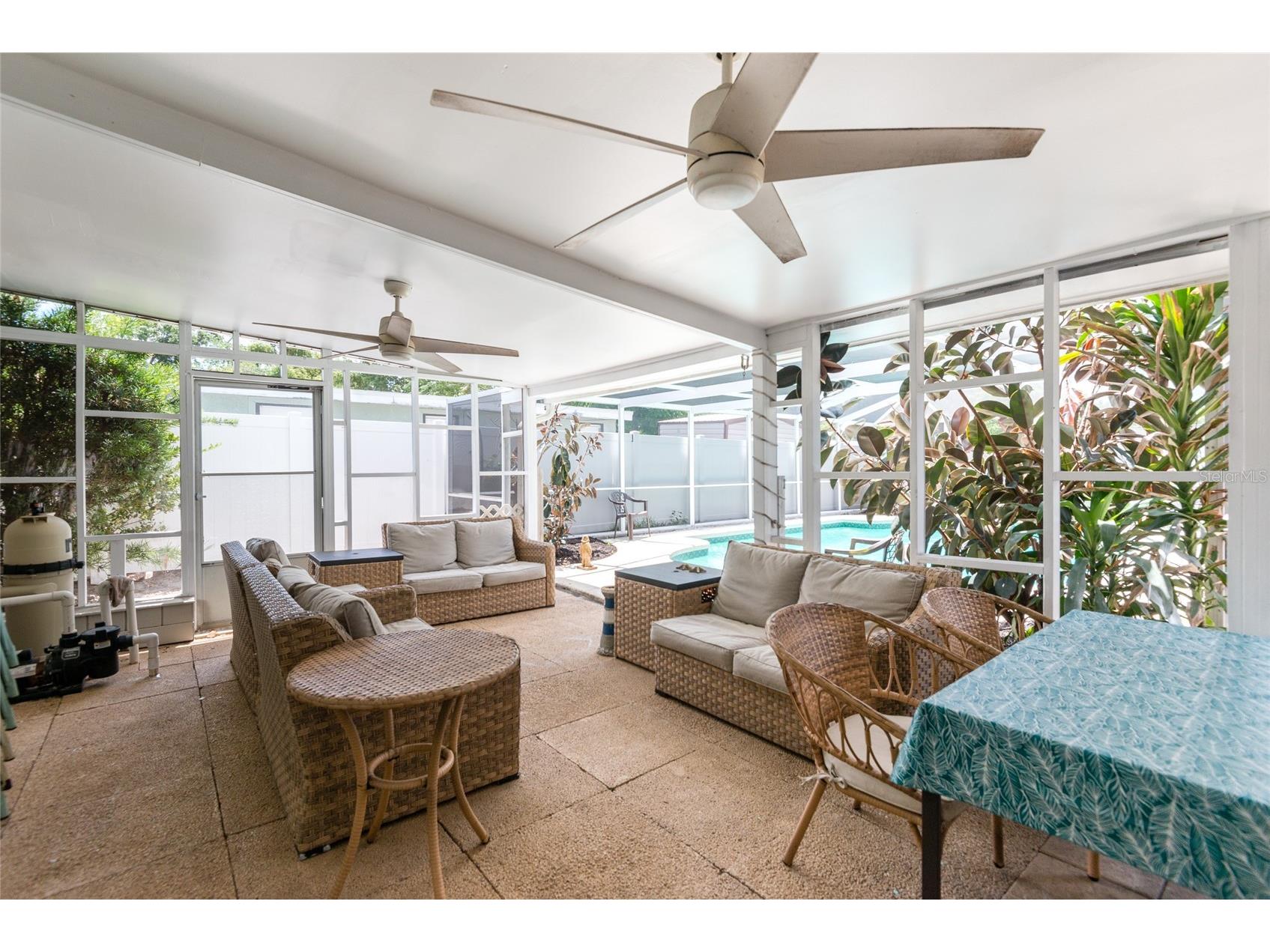 503 Hedge Row Road Brandon FL 33510 TB8512168 image31