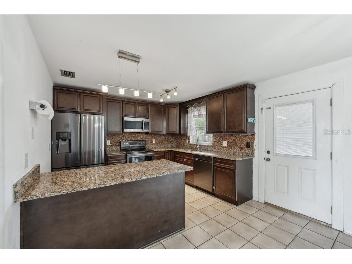 503 Holt Circle Winter Haven FL 33880 TB8384455 image15