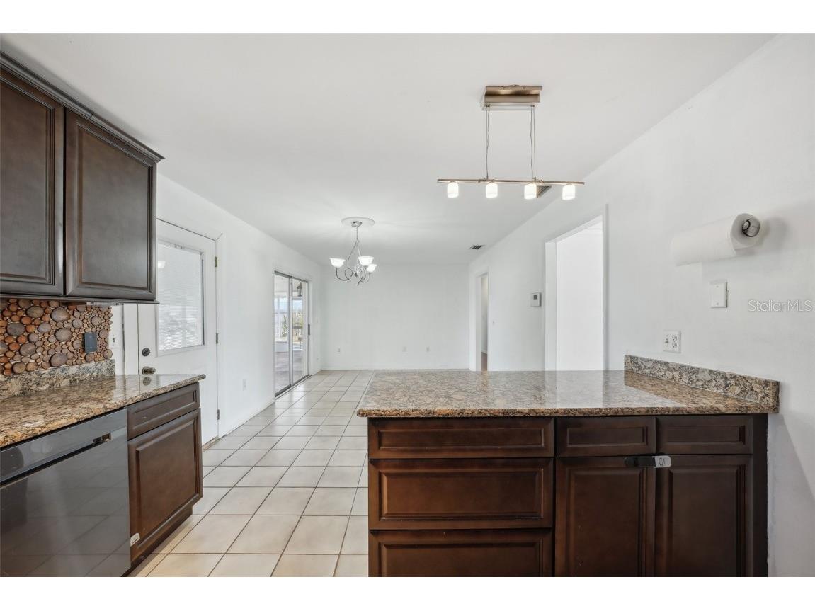 503 Holt Circle Winter Haven FL 33880 TB8384455 image17