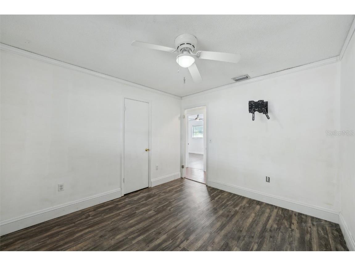 503 Holt Circle Winter Haven FL 33880 TB8384455 image28