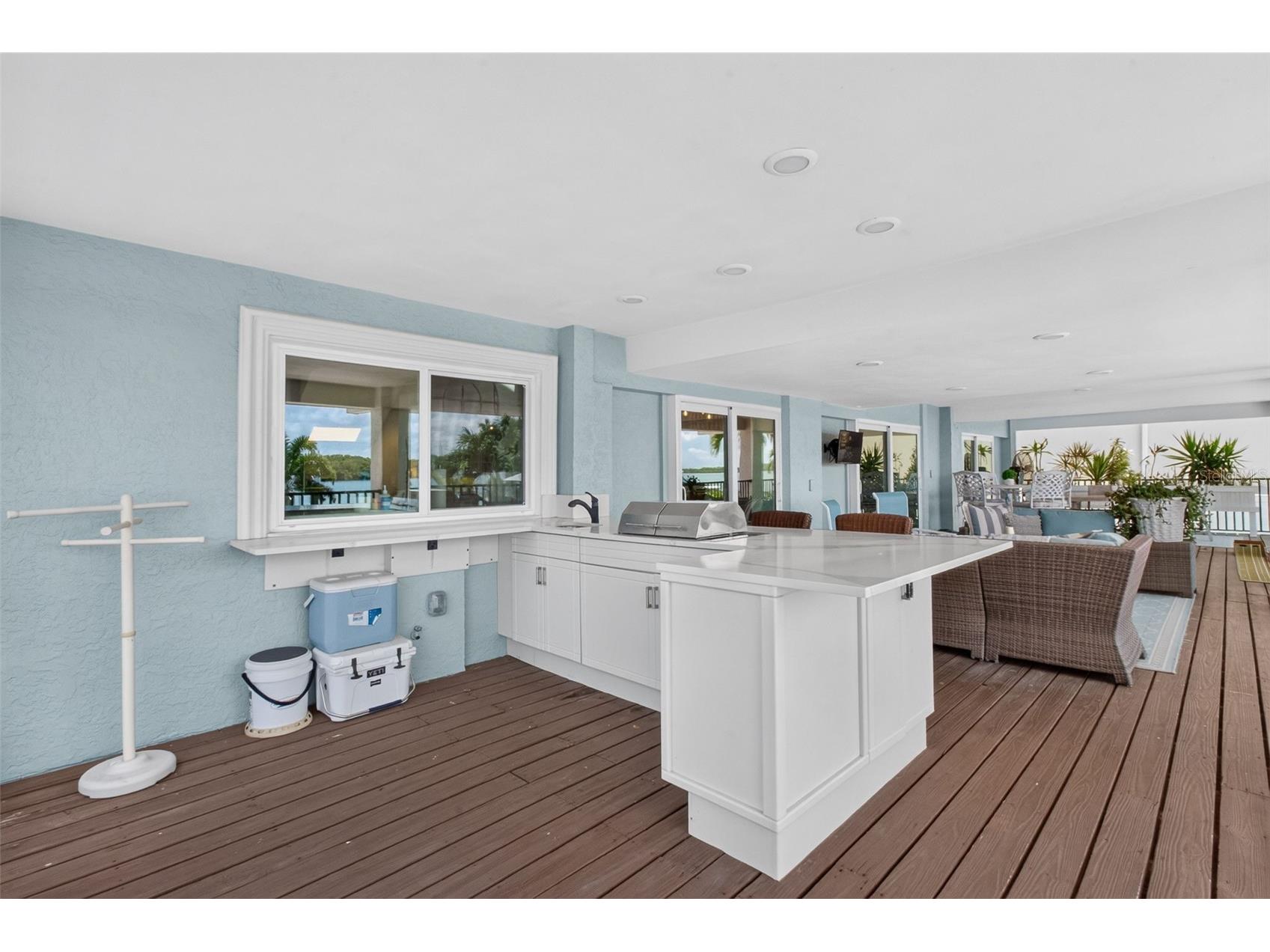 503 Johns Pass Avenue Madeira Beach FL 33708 - BOCA CIEGA BAY TB8519984 image42