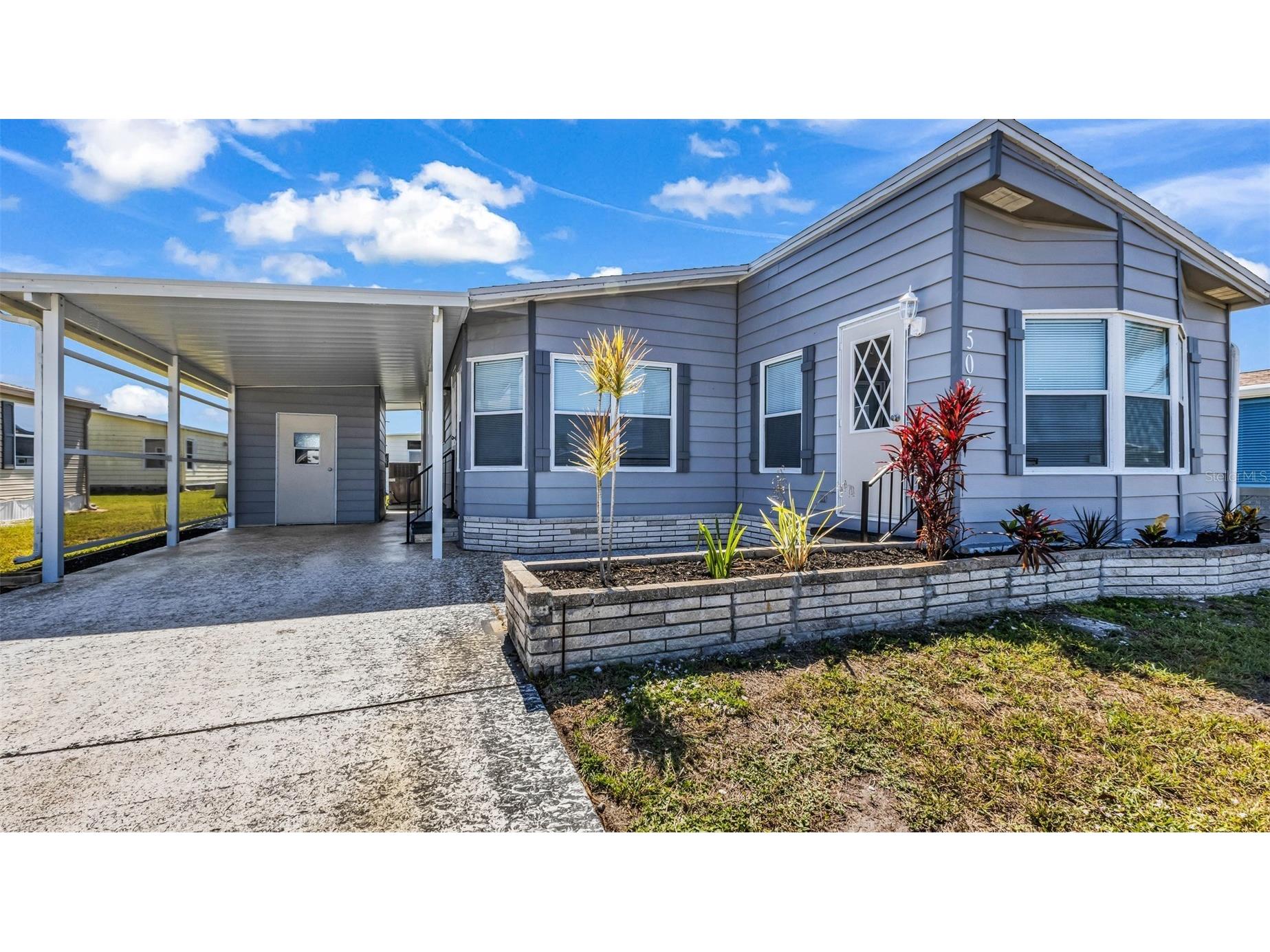 503 Madonna North Port FL 34287 C7526215 image1