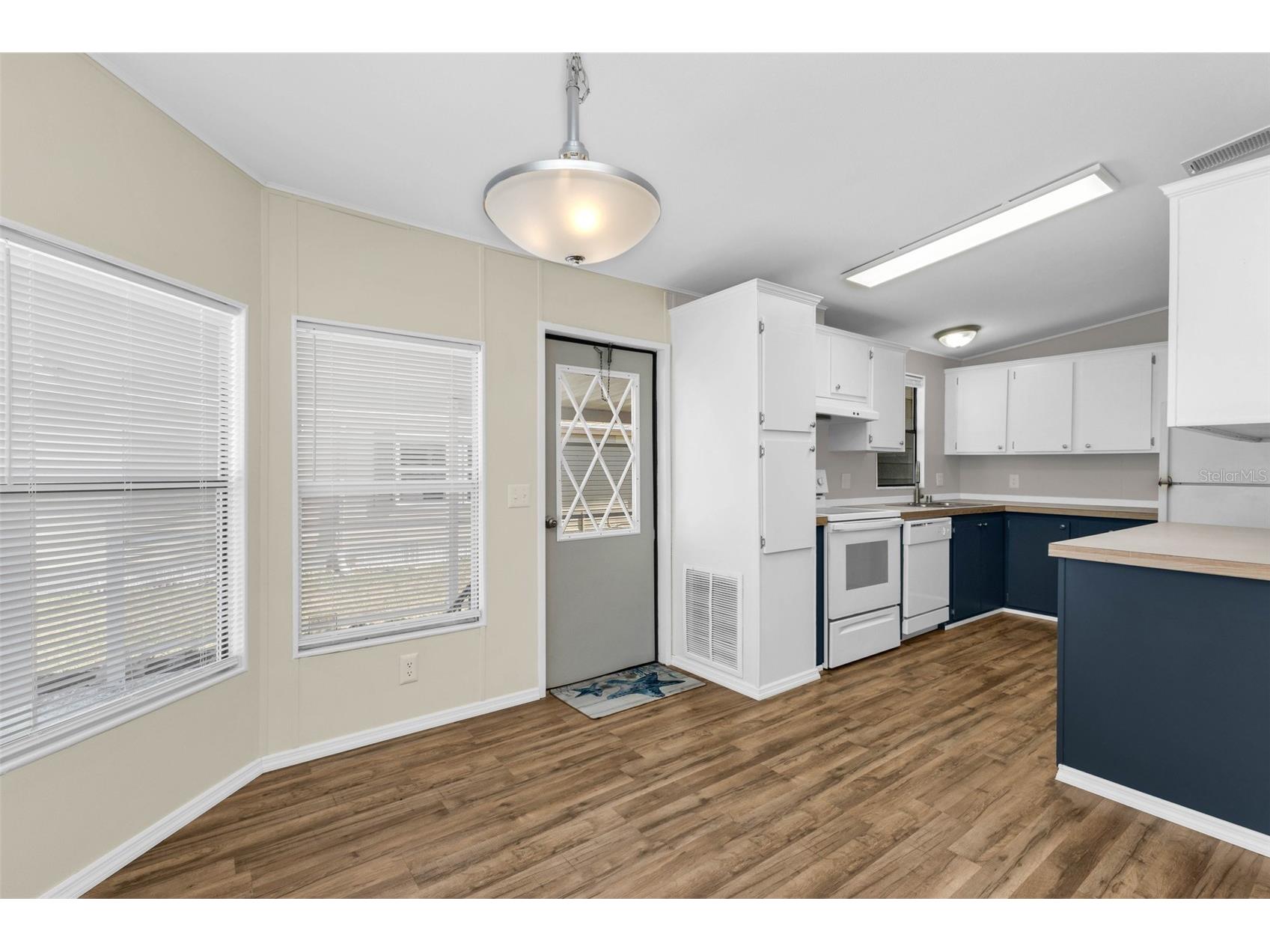 503 Madonna North Port FL 34287 C7526215 image3