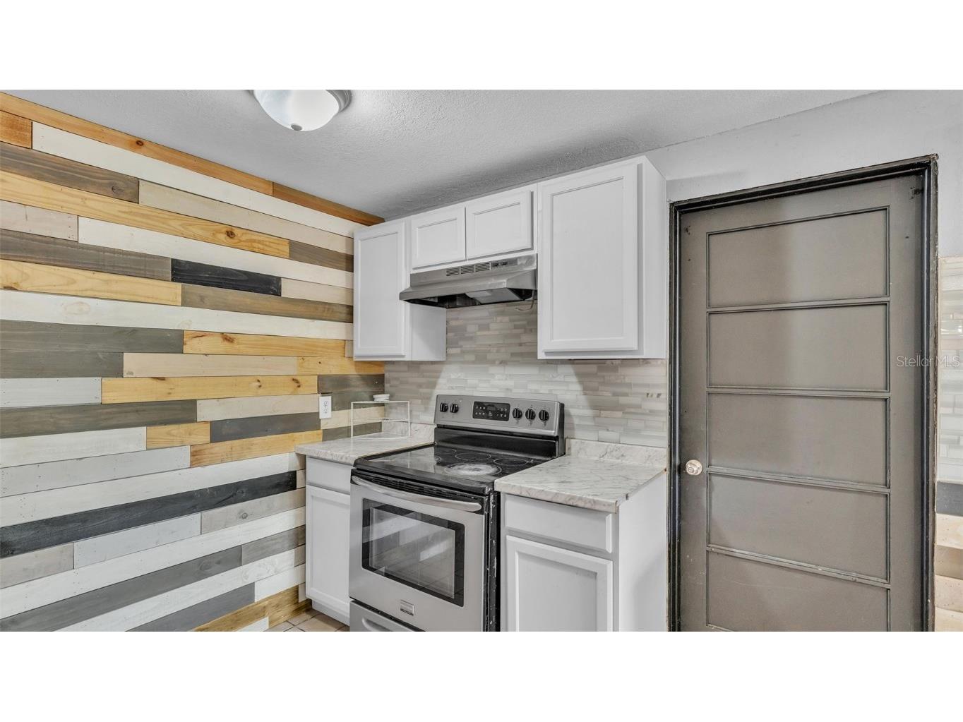 503 Marianna Road Auburndale FL 33823 L4957849 image9