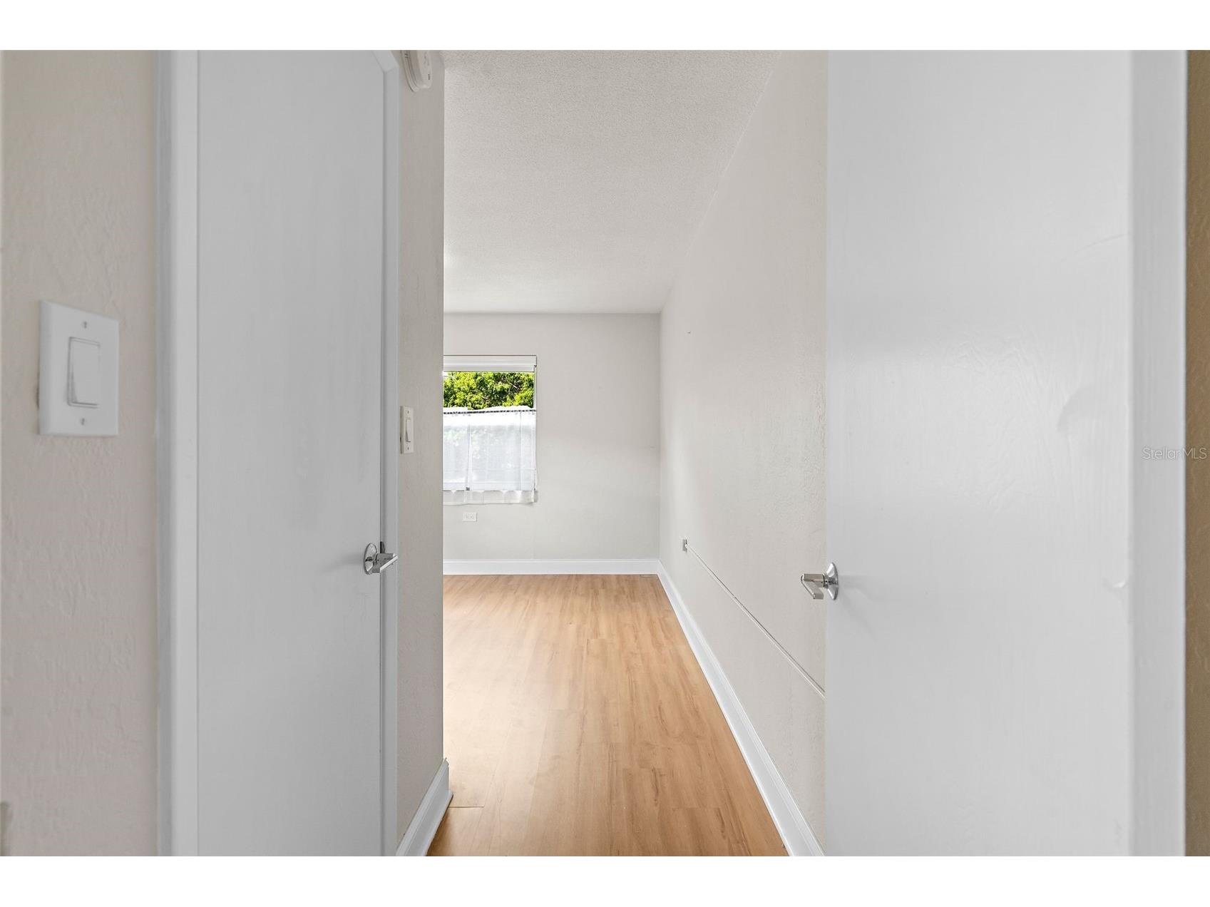 503 Monterey Boulevard NE #2 Saint Petersburg FL 33704 TB8464215 image12