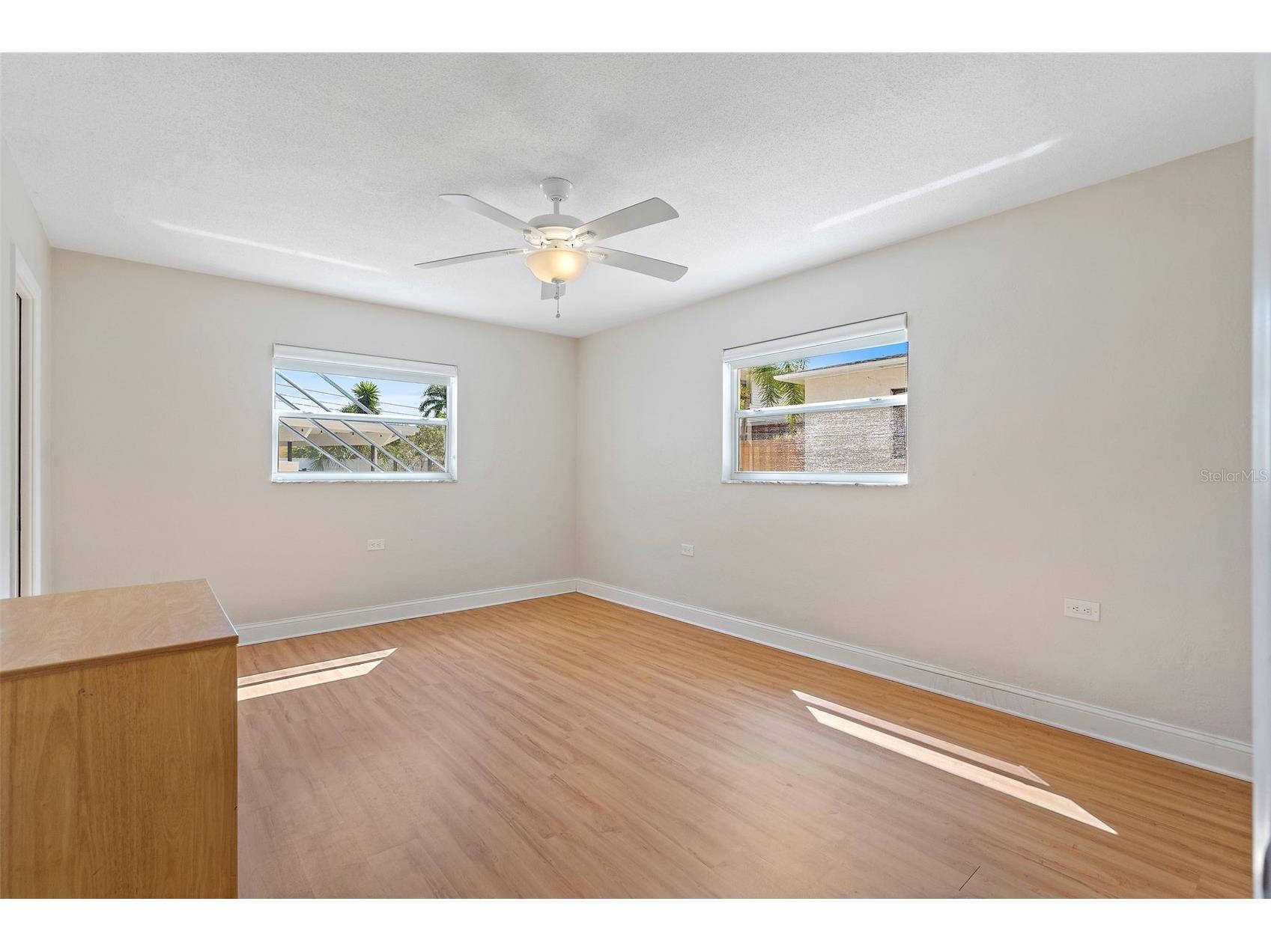 503 Monterey Boulevard NE #2 Saint Petersburg FL 33704 TB8464215 image16