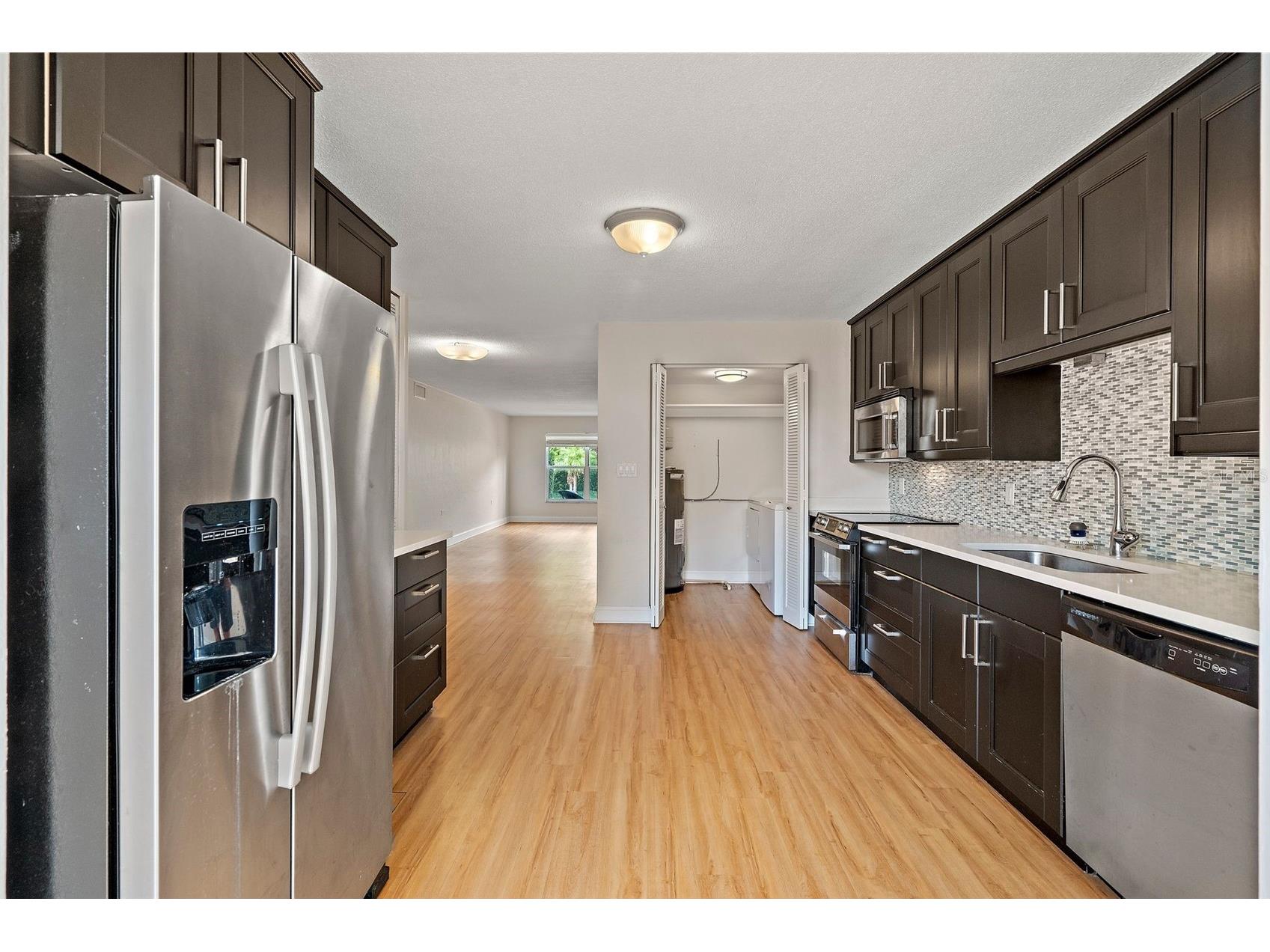503 Monterey Boulevard NE #2 Saint Petersburg FL 33704 TB8464215 image6