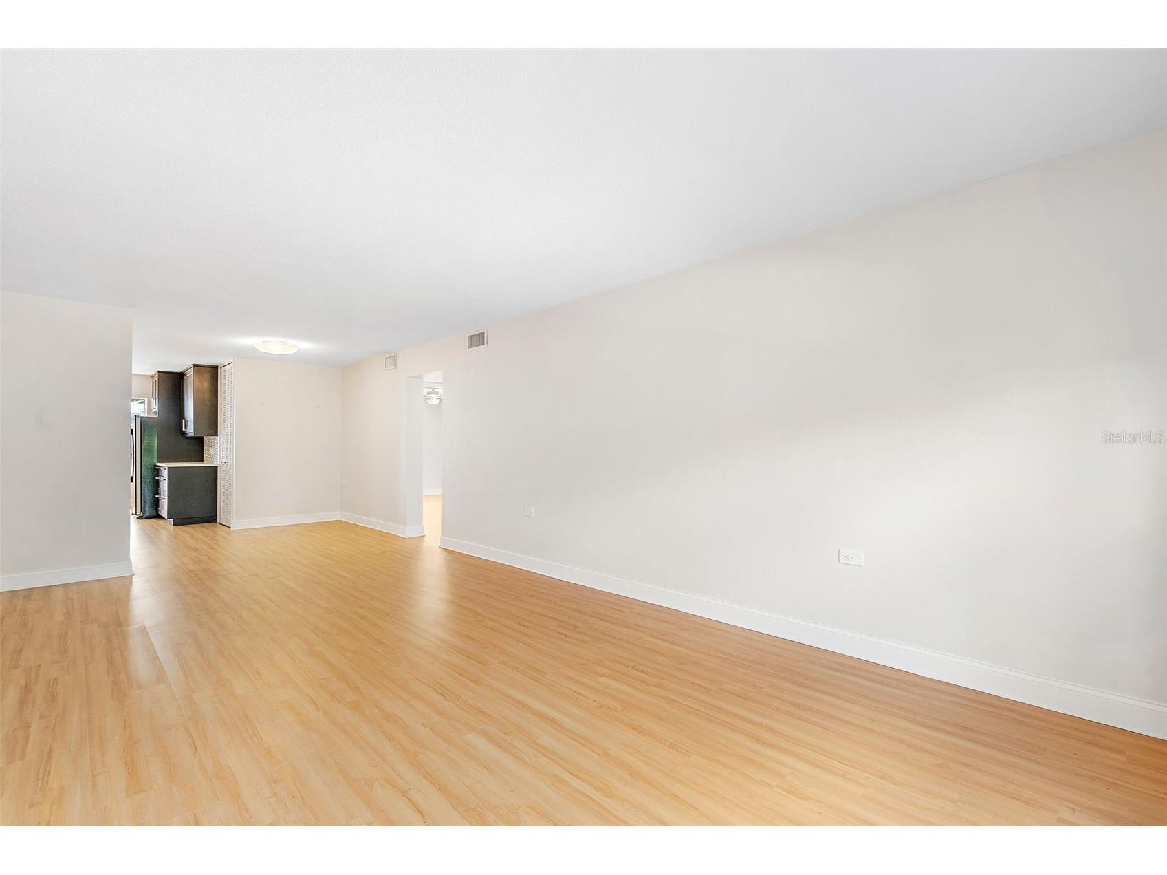 503 Monterey Boulevard NE #2 Saint Petersburg FL 33704 TB8464215 image9