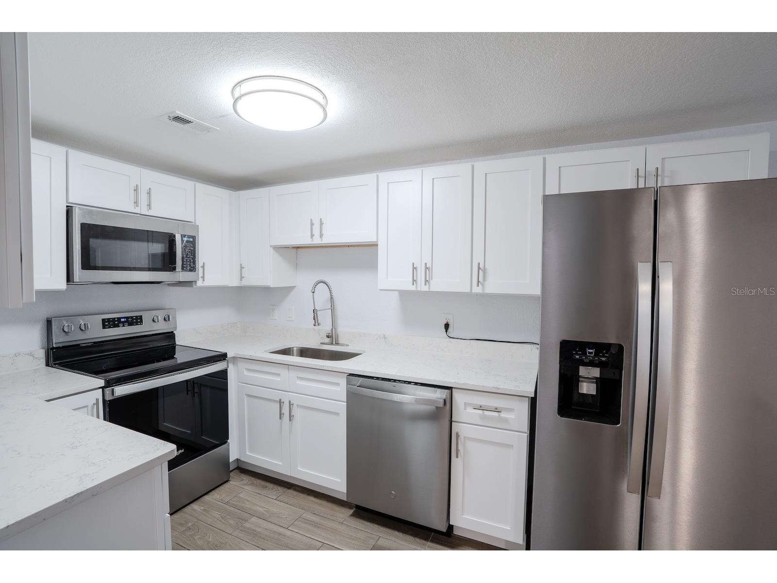 503 Moore Avenue Seffner FL 33584 TB8508105 image13