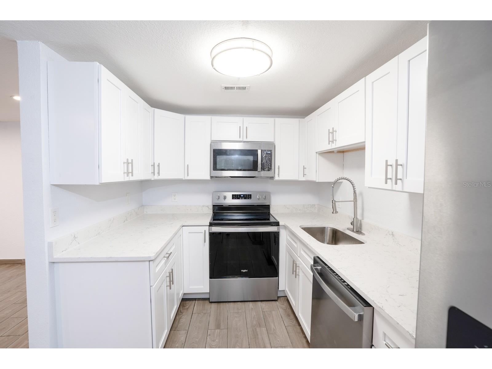 503 Moore Avenue Seffner FL 33584 TB8508105 image15