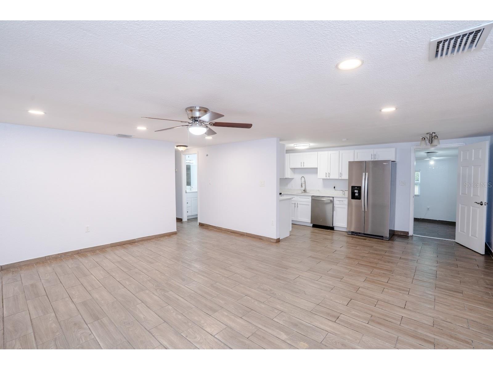 503 Moore Avenue Seffner FL 33584 TB8508105 image8