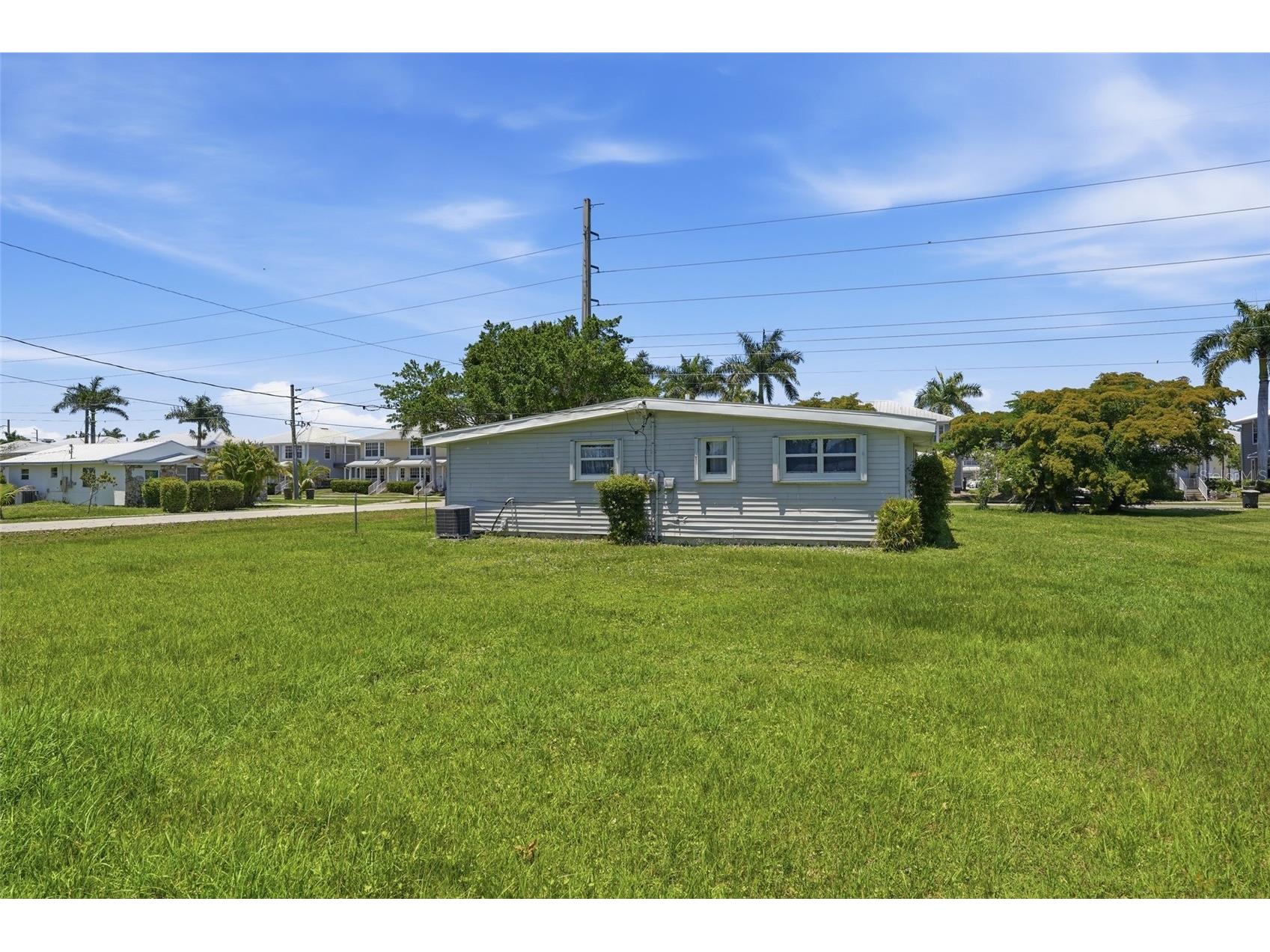 503 Myrtle Street Punta Gorda FL 33950 A4693782 image35