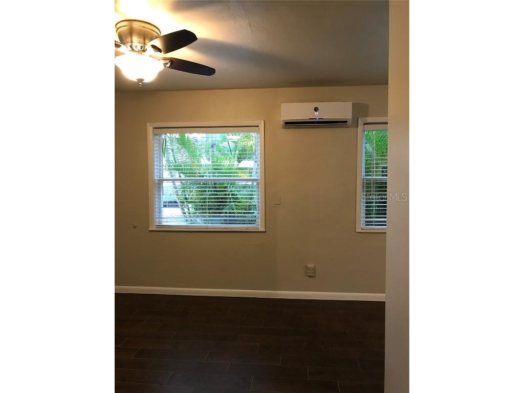 503 N Osprey Avenue Sarasota FL 34236 A4674885 image10