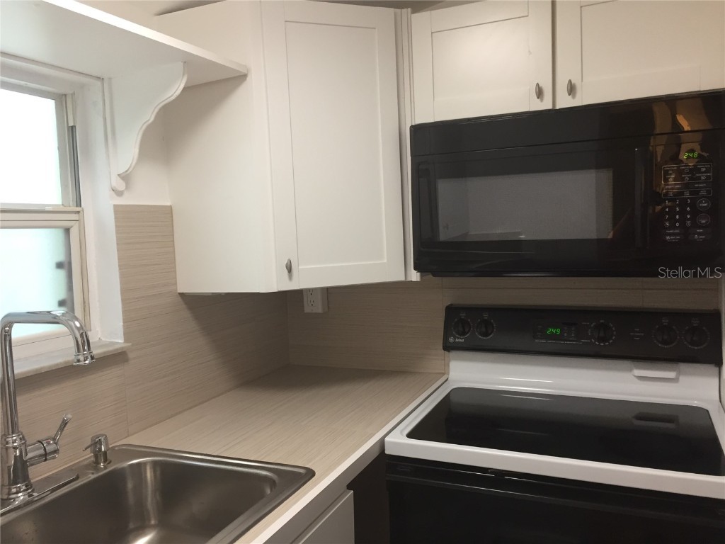 503 N Osprey Avenue Sarasota FL 34236 A4674885 image17