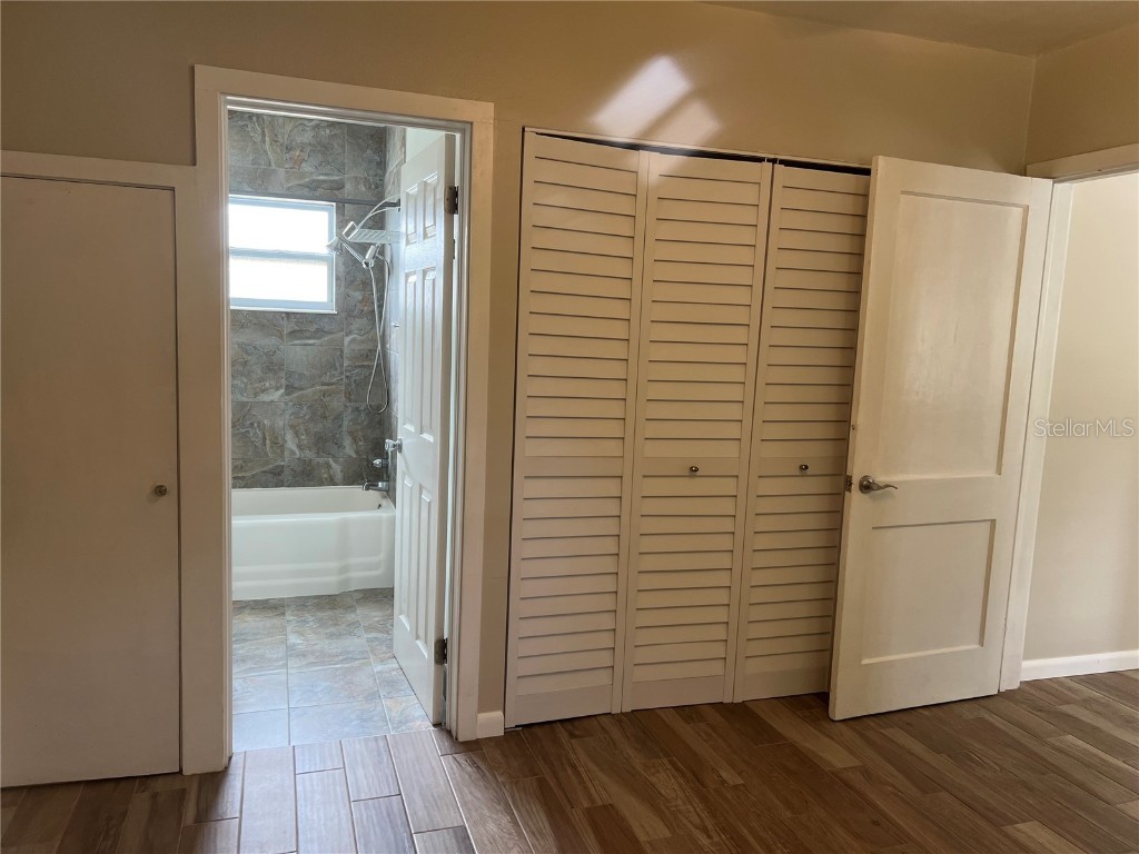503 N Osprey Avenue Sarasota FL 34236 A4674885 image18