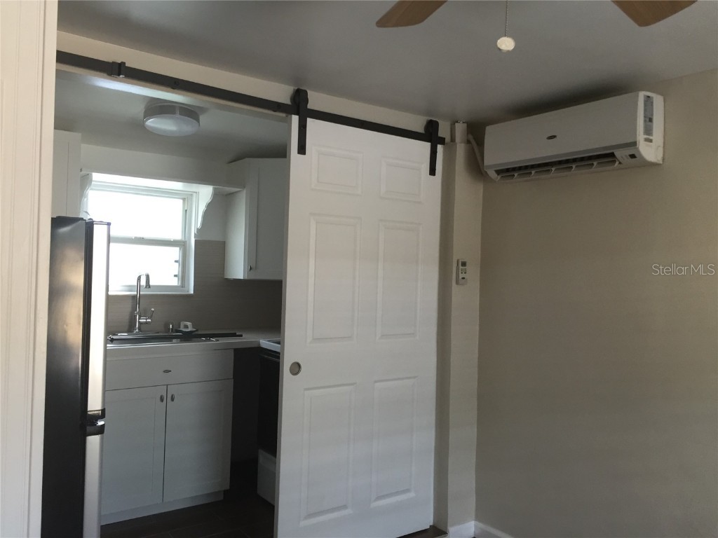 503 N Osprey Avenue Sarasota FL 34236 A4674885 image20
