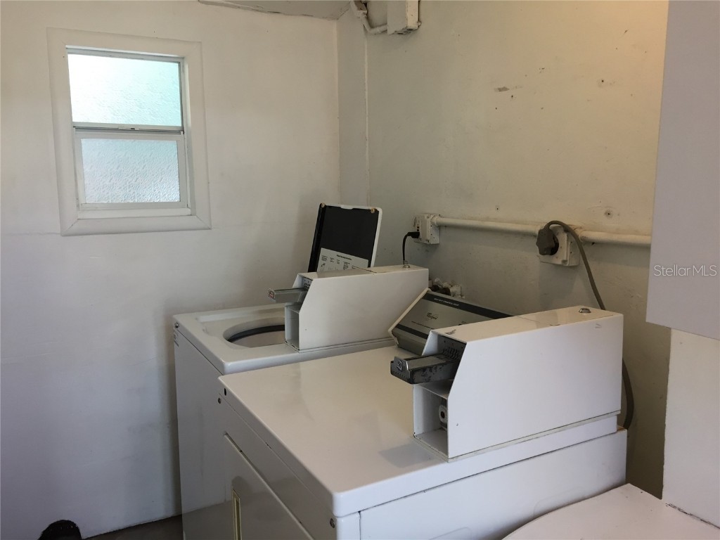 503 N Osprey Avenue Sarasota FL 34236 A4674885 image30