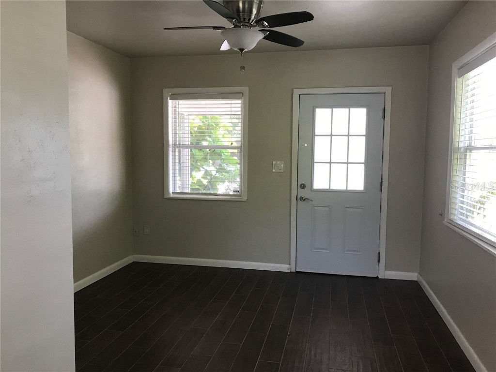 503 N Osprey Avenue Sarasota FL 34236 A4674885 image6