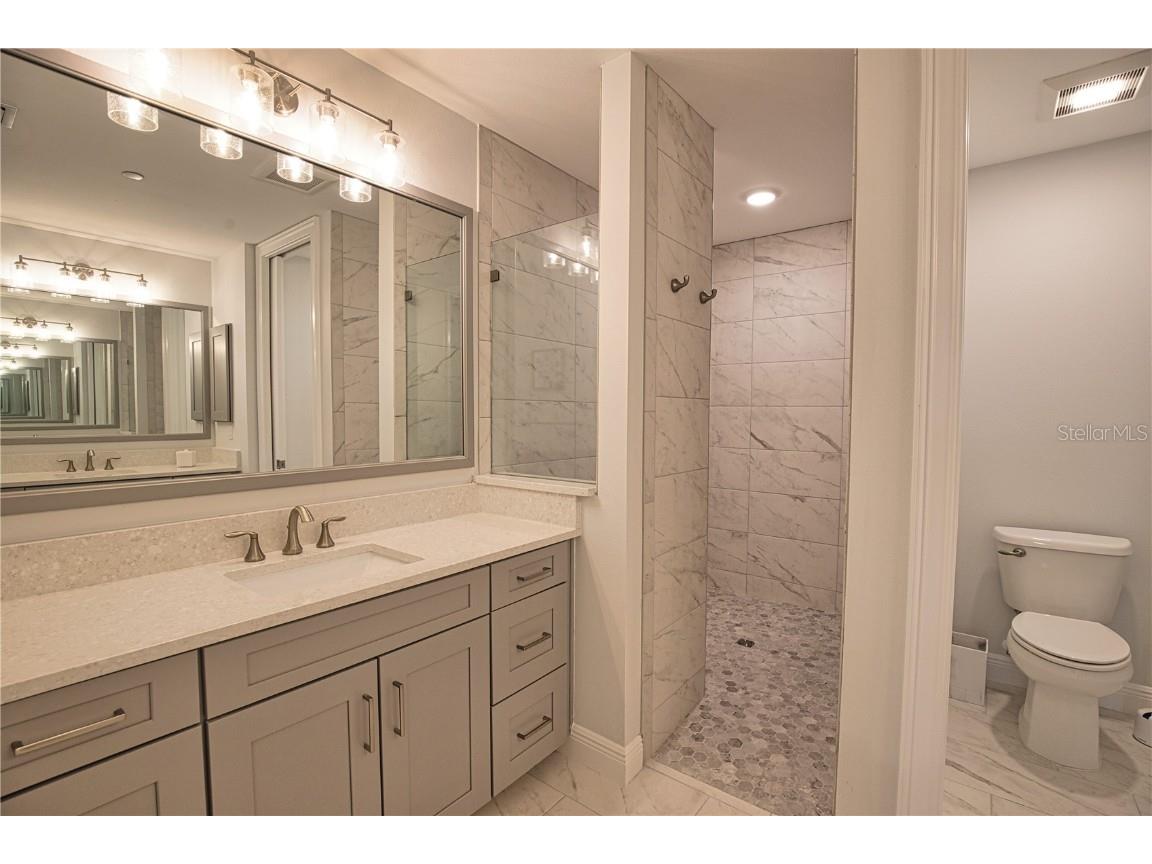 503 N Tamiami Trail #301 Venice FL 34285 N6140115 image31