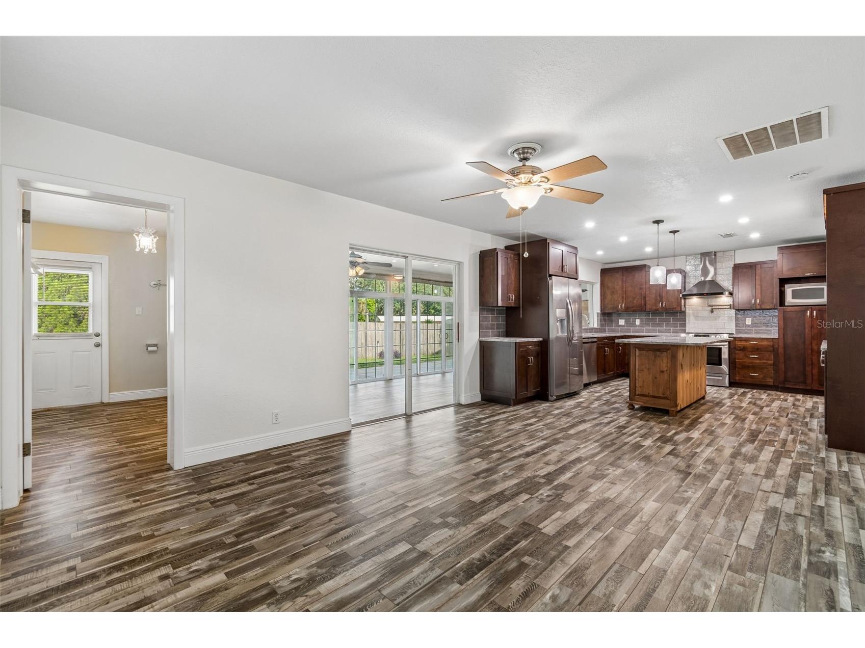 503 Rollingview Drive Temple Terrace FL 33617 TB8518607 image13