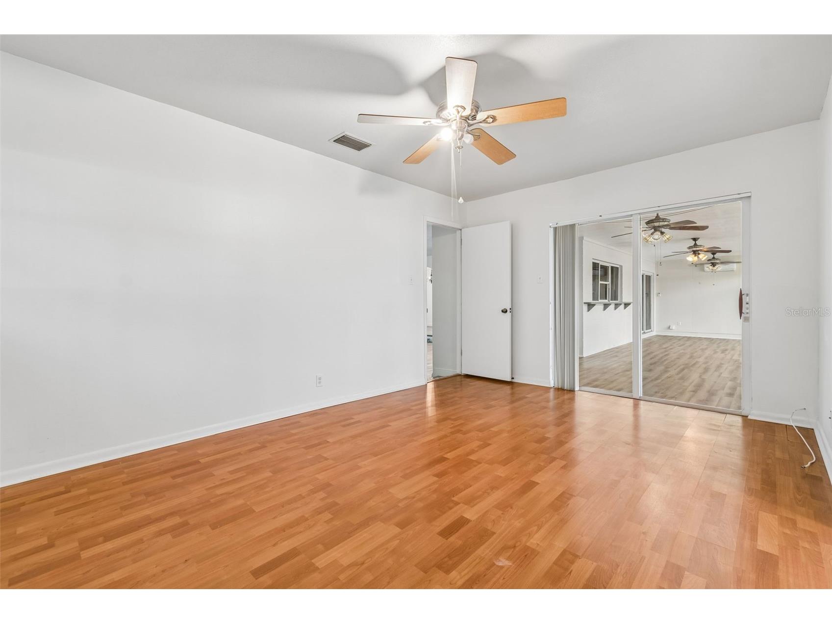 503 Rollingview Drive Temple Terrace FL 33617 TB8518607 image17