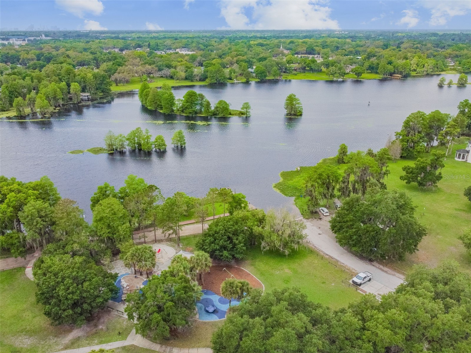 503 Rollingview Drive Temple Terrace FL 33617 TB8518607 image35